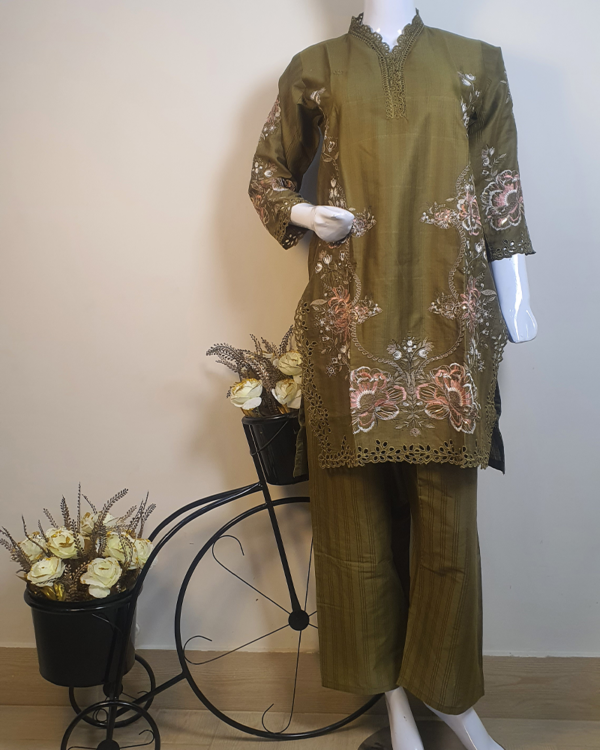 SUM-25001 (Mehndi Green) - Image 6