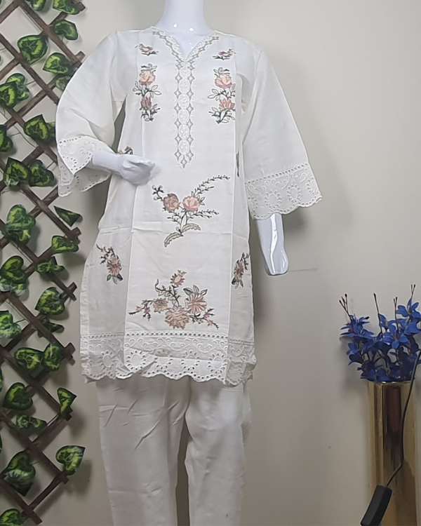SUM-25012 (White) - Image 4